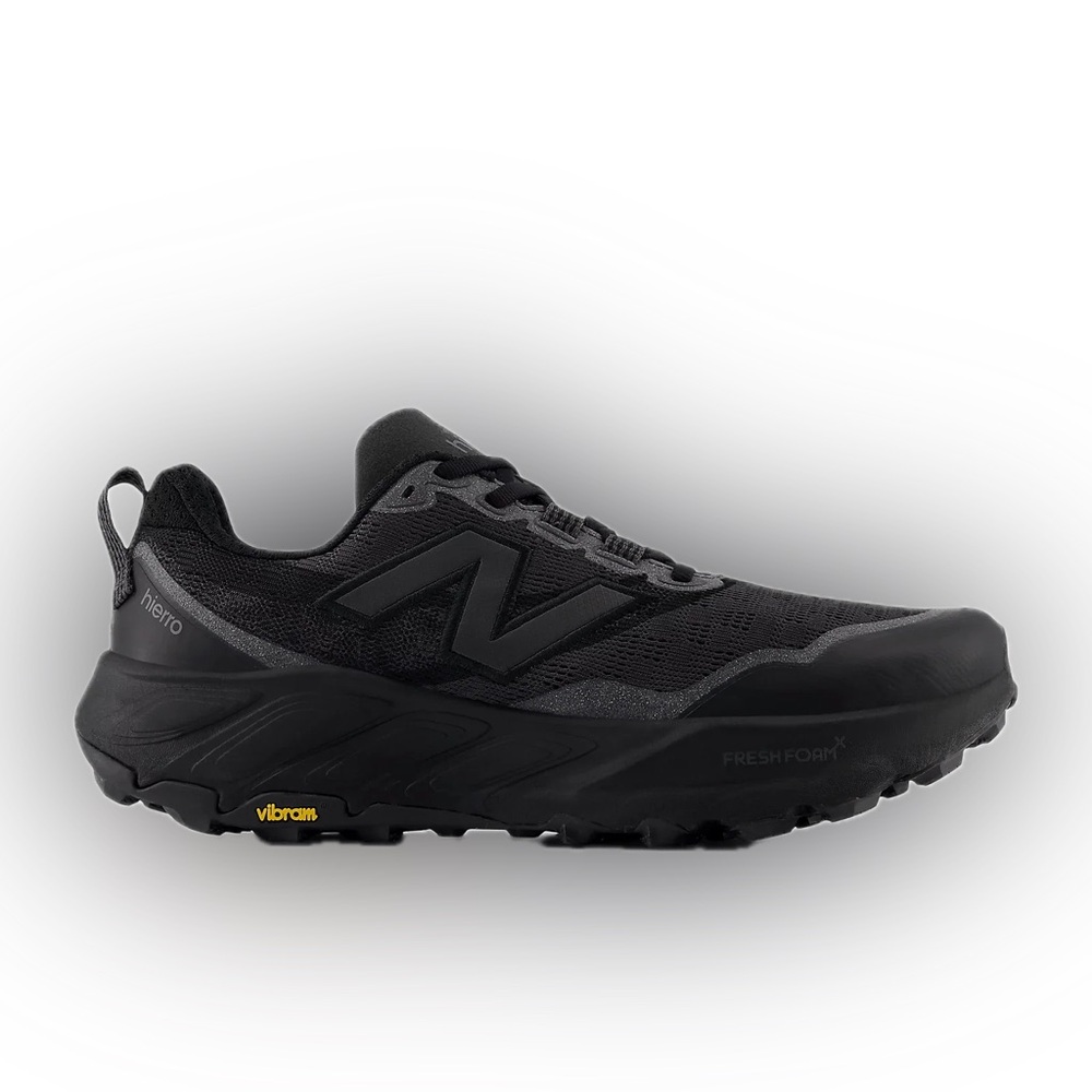 NWT - New Balance Fresh Foam X Hierro v9 in Black